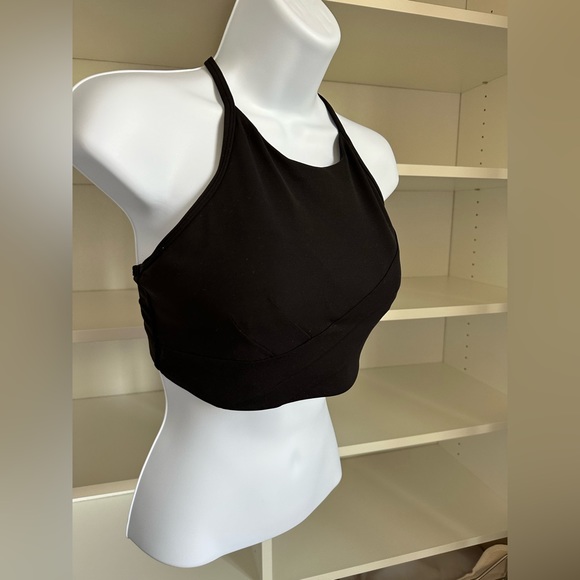 Lululemon Flow Y Wrap-Front High-Neck Bra
Light Support, B/C Cup - Picture 5 of 8